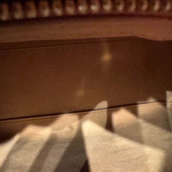 Brand new MCM leather shoulder bag - Picture 6 of 9